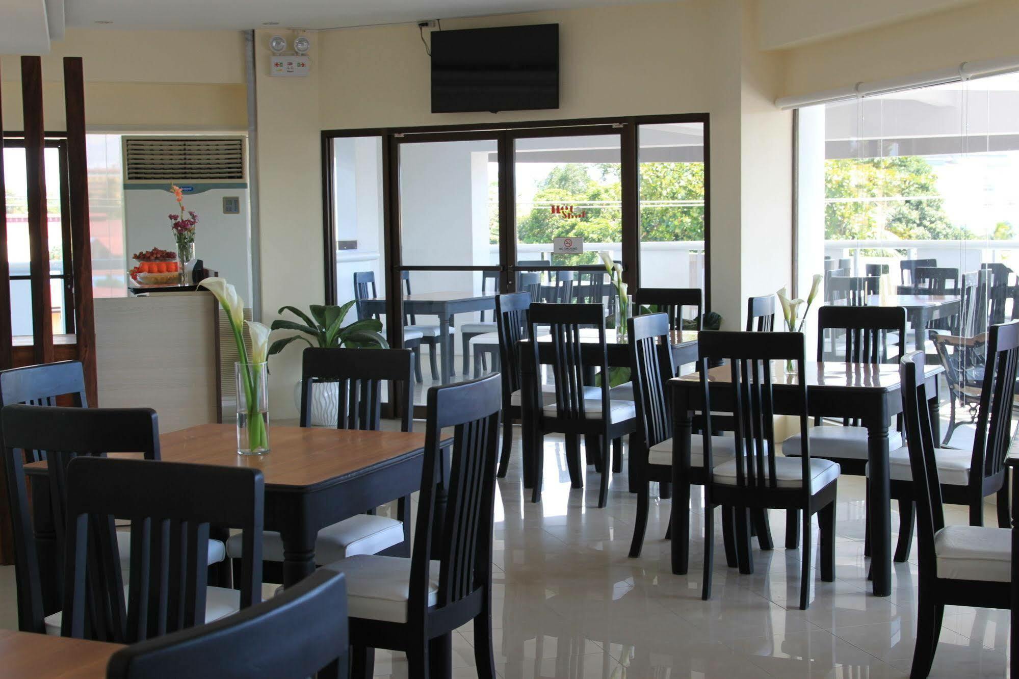 Sumo Asia Hotels - Davao City Exteriör bild