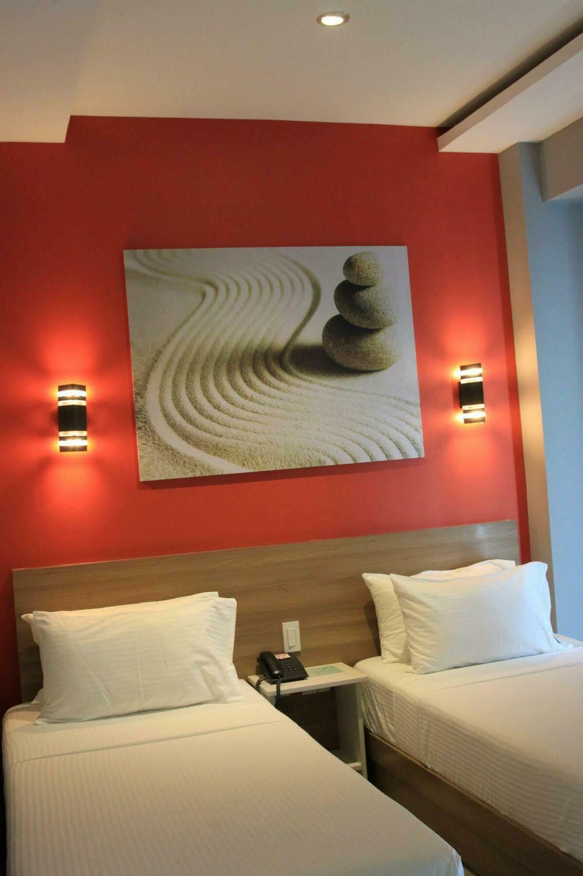 Sumo Asia Hotels - Davao City Exteriör bild